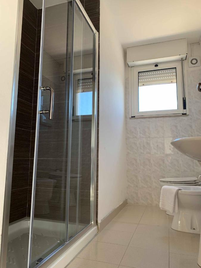 Hotel Caesar Пезаро Екстер'єр фото